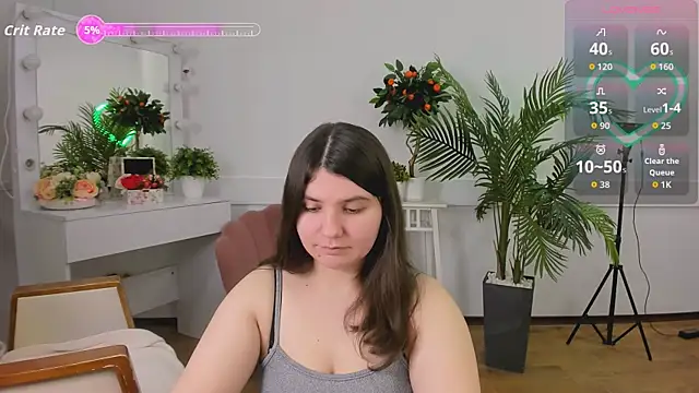 Snapshot of Viola__Shy chatting on 15, 10, 2025 Viola Shy online show from 15, 10, 2025