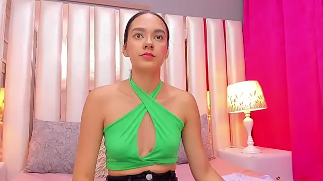 EmmyCruzZ online show from 21, 2, 2026