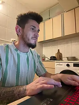 brokenangel2024 online show from 14, 1, 2026