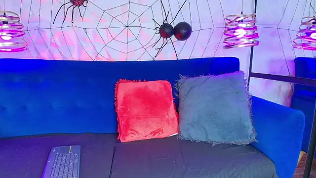 Snapshot of sarah_banks1 chatting on 29, 11, 2025 sarah banks1 online show from 29, 11, 2025