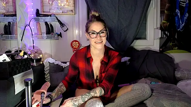 Tatjana Sue online show from 13, 12, 2025