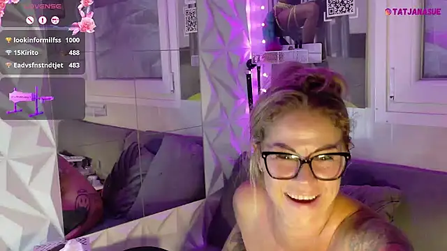 Snapshot of Tatjana_Sue chatting on 8, 7, 2026 Tatjana Sue online show from 8, 7, 2026
