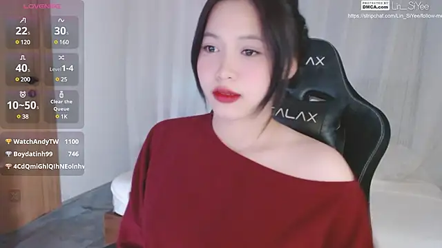 Snapshot of Lin_SiYee chatting on 25, 1, 2025 Lin SiYee online show from 25, 1, 2025