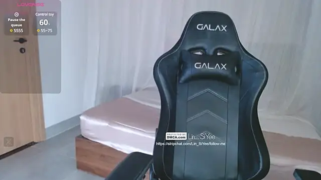 Snapshot of Lin_SiYee chatting on 17, 2, 2025 Lin SiYee online show from 17, 2, 2025