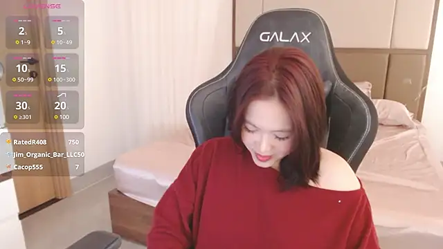 Snapshot of Lin_SiYee chatting on 11, 3, 2025 Lin SiYee online show from 11, 3, 2025