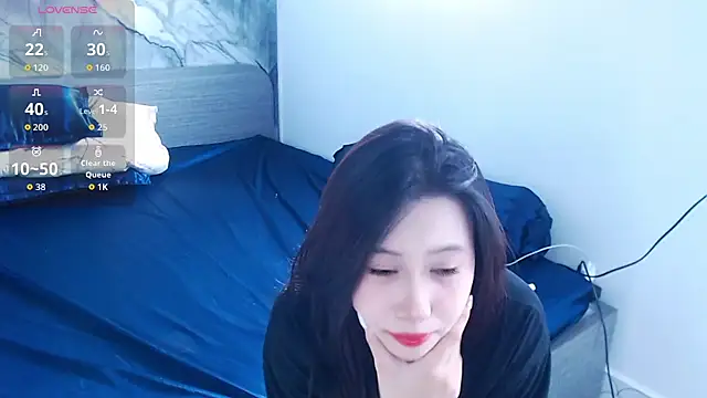 Snapshot of Lin_SiYee chatting on 28, 10, 2025 Lin SiYee online show from 28, 10, 2025