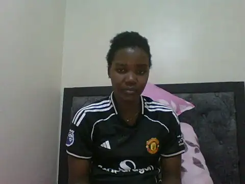 Snapshot of girltotok chatting on 17, 12, 2025 girltotok online show from 17, 12, 2025