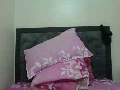 Snapshot of girltotok chatting on 19, 12, 2025 girltotok online show from 19, 12, 2025
