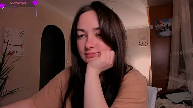 cClandesTina online show from 2, 3, 2026