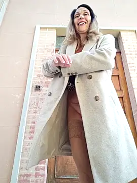 JasmineNoir2 online show from 18, 10, 2025