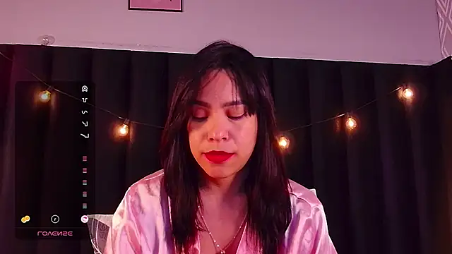 Snapshot of littleebluee chatting on 3, 2, 2025 littleebluee online show from 3, 2, 2025