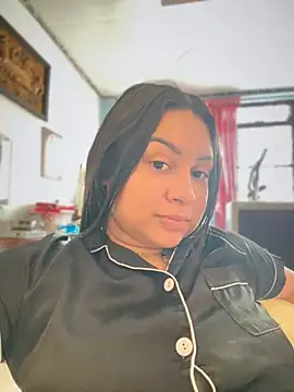 Snapshot of Pretty_Isadora chatting on 23, 2, 2025 Pretty Isadora online show from 23, 2, 2025