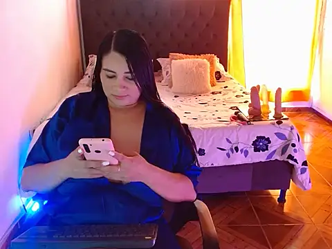 Kerly Lopez online show from 3, 7, 2026