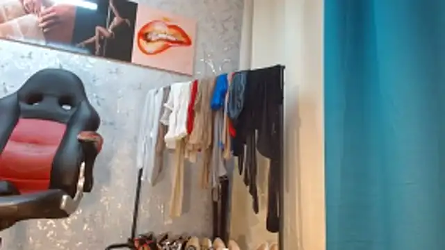 Snapshot of Samantabrown_ chatting on 14, 2, 2026 Samantabrown online show from 14, 2, 2026