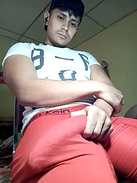 Snapshot of AlexisSpears_ chatting on 19, 2, 2025 AlexisSpears online show from 19, 2, 2025