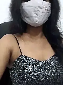 Snapshot of Triveni-Lovely chatting on 19, 4, 2026 Triveni-Lovely online show from 19, 4, 2026
