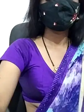 Snapshot of Triveni-Lovely chatting on 11, 5, 2026 Triveni-Lovely online show from 11, 5, 2026