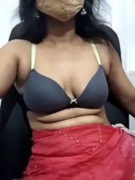 Snapshot of Triveni-Lovely chatting on 5, 6, 2026 Triveni-Lovely online show from 5, 6, 2026