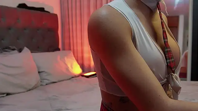 tay ler3 online show from 18, 3, 2025