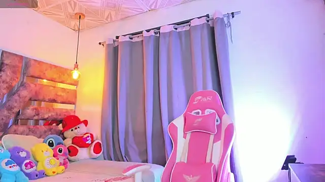 Snapshot of Mia_coxx1 chatting on 26, 1, 2025 Mia coxx1 online show from 26, 1, 2025