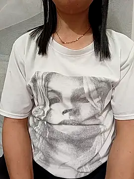 Asian girl13 online show from 4, 3, 2026