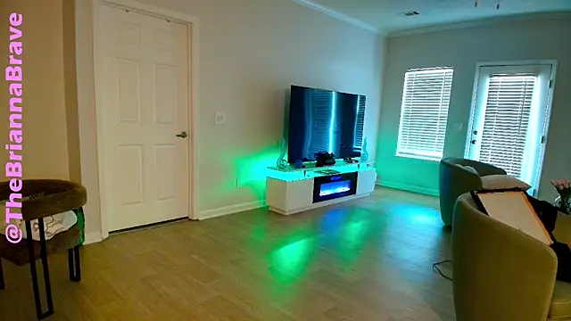 BriannaBrave online show from 9, 2, 2026