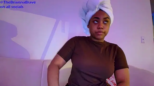 BriannaBrave online show from 25, 3, 2026