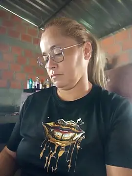 Snapshot of natally_ross21 chatting on 12, 2, 2026 natally ross21 online show from 12, 2, 2026