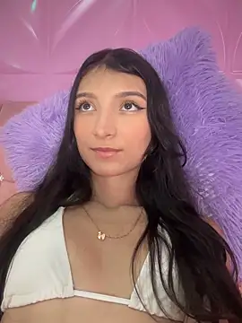 loly-yandere online show from 5, 1, 2025