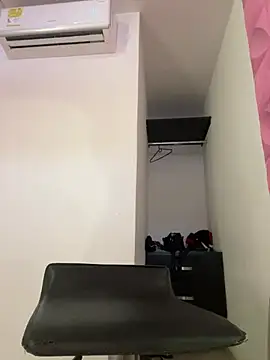 loly-yandere online show from 6, 3, 2025