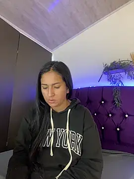luna asss online show from 10, 1, 2025