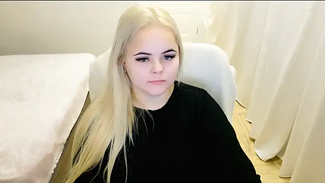 lovely-eyes online show from 6, 12, 2024