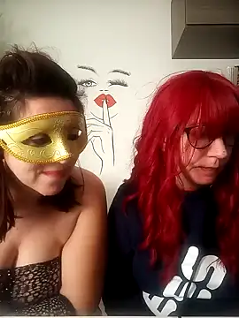 Snapshot of carolyne2023 chatting on 29, 1, 2025 carolyne2023 online show from 29, 1, 2025