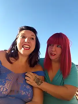 Snapshot of carolyne2023 chatting on 21, 9, 2025 carolyne2023 online show from 21, 9, 2025