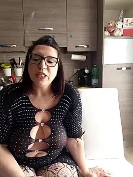 carolyne2023 online show from 28, 2, 2026