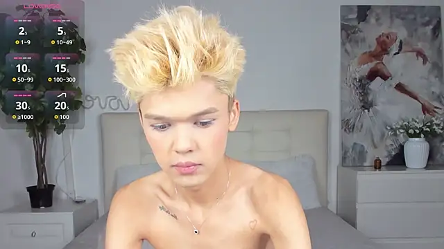 Felix Rey online show from 3, 12, 2025