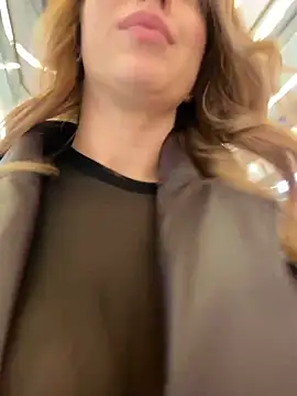 Snapshot of Sweet___Emily chatting on 18, 1, 2025 Sweet   Emily online show from 18, 1, 2025