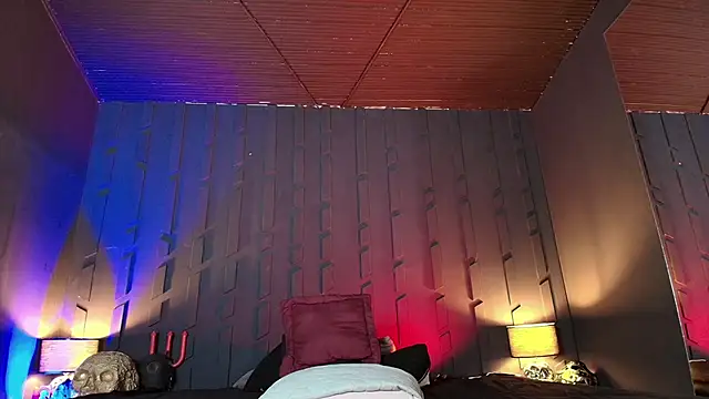 Snapshot of MorganaCrowley chatting on 17, 1, 2025 MorganaCrowley online show from 17, 1, 2025