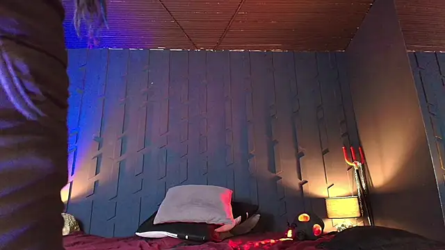 Snapshot of MorganaCrowley chatting on 22, 1, 2025 MorganaCrowley online show from 22, 1, 2025