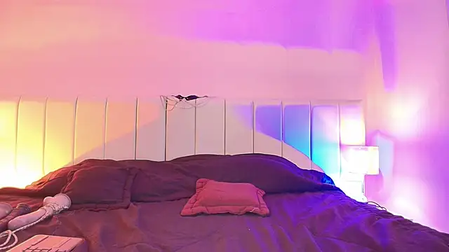 Snapshot of MorganaCrowley chatting on 24, 2, 2025 MorganaCrowley online show from 24, 2, 2025