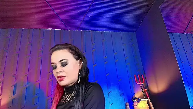 Snapshot of MorganaCrowley chatting on 6, 3, 2025 MorganaCrowley online show from 6, 3, 2025