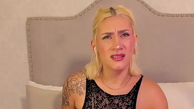 Emily robertss online show from 9, 11, 2025