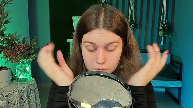 FioraMarmoris online show from 3, 10, 2025