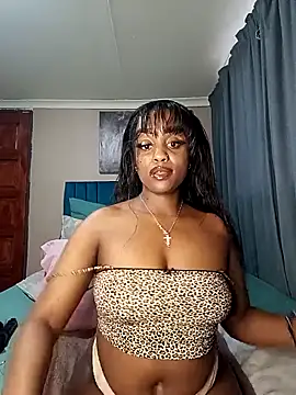 Queen-Chocolate online show from 20, 9, 2025