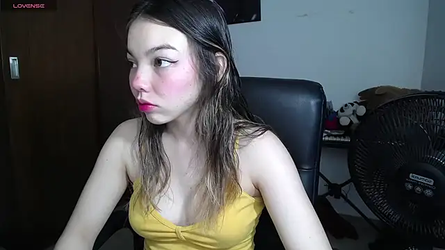 Snapshot of venelope1 chatting on 1, 2, 2025 venelope1 online show from 1, 2, 2025