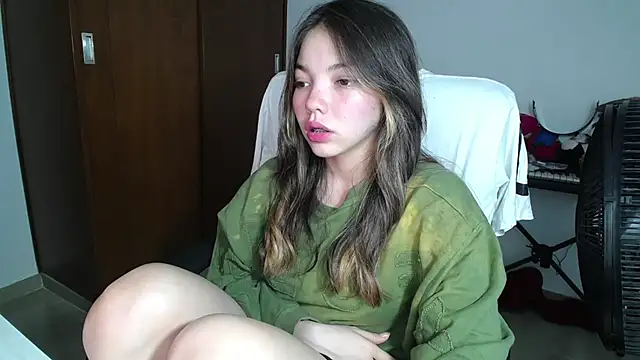 Snapshot of venelope1 chatting on 23, 2, 2025 venelope1 online show from 23, 2, 2025