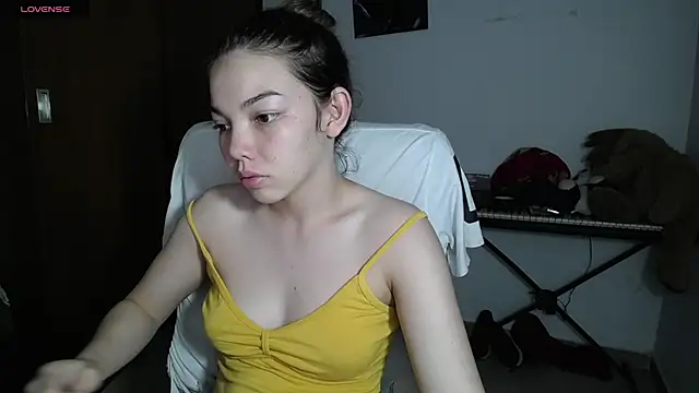 Snapshot of venelope1 chatting on 11, 3, 2025 venelope1 online show from 11, 3, 2025