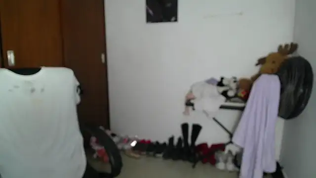 Snapshot of venelope1 chatting on 11, 10, 2025 venelope1 online show from 11, 10, 2025