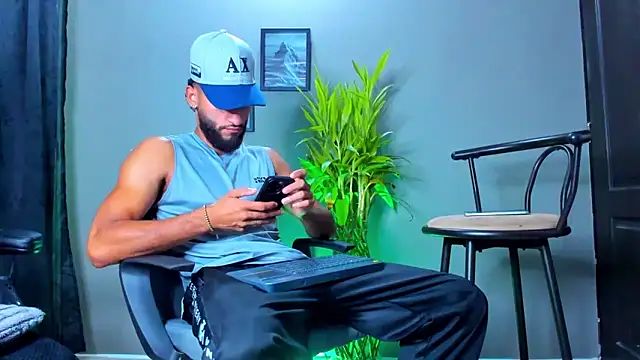 Damian 022 online show from 7, 11, 2025