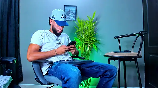 Damian 022 online show from 10, 11, 2025